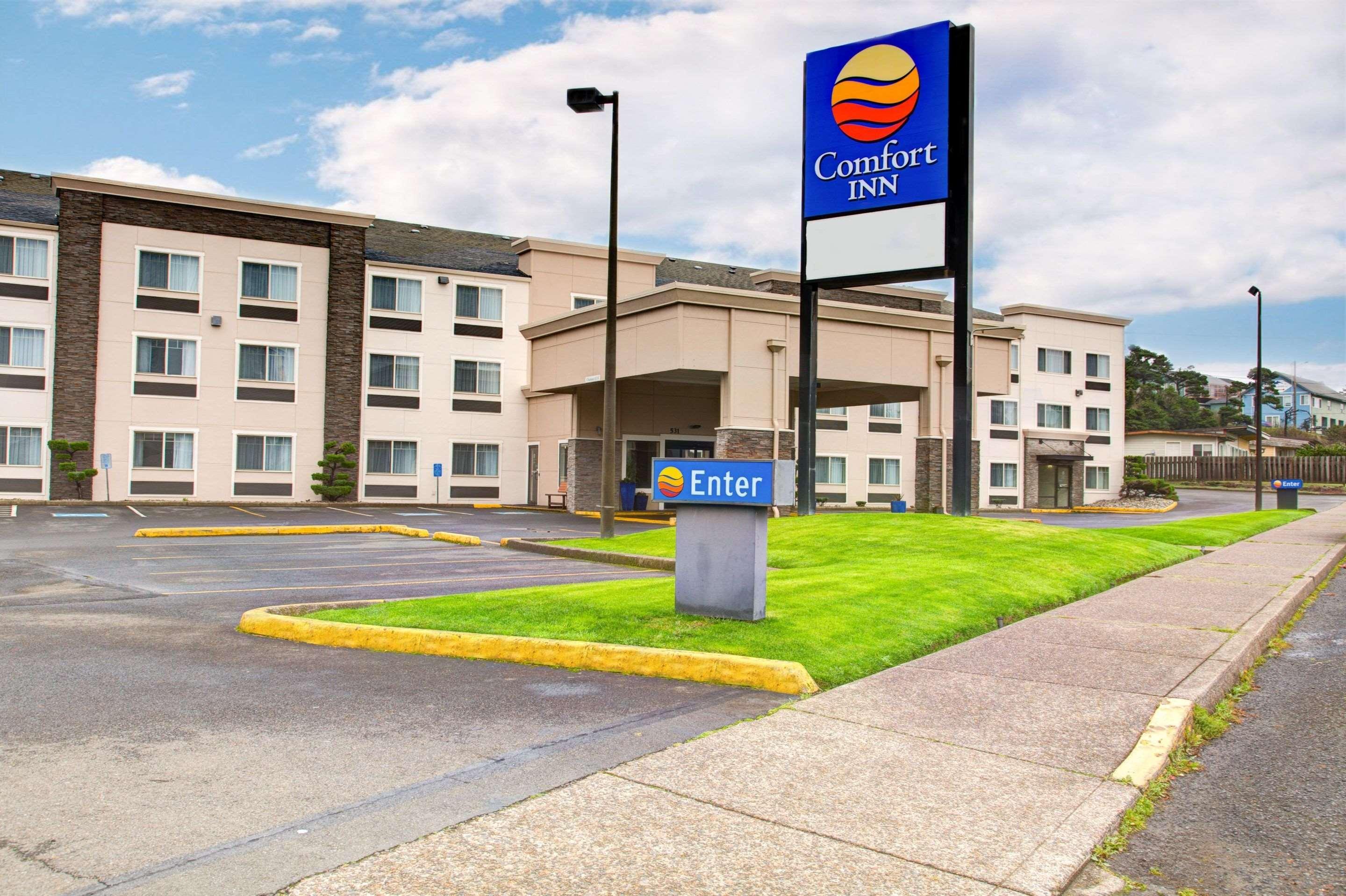 Comfort Inn Newport Exteriör bild
