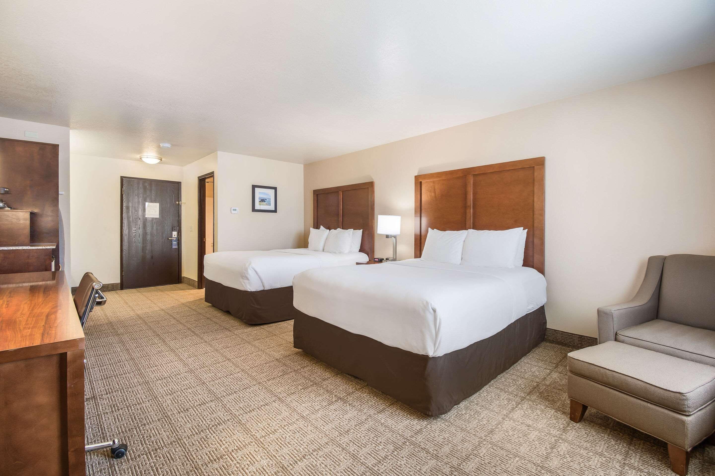 Comfort Inn Newport Exteriör bild